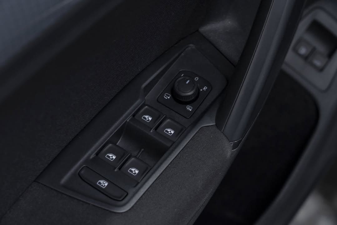 Volkswagen Tiguan miniature 8