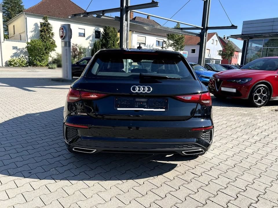 Audi A3 miniature 3