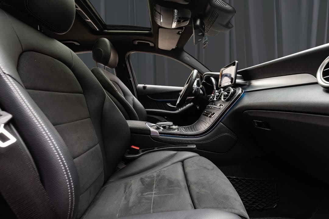 Mercedes-Benz GLC miniature 8