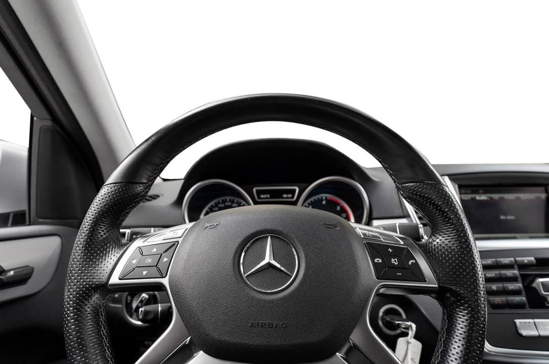Mercedes-Benz Clase miniature 7