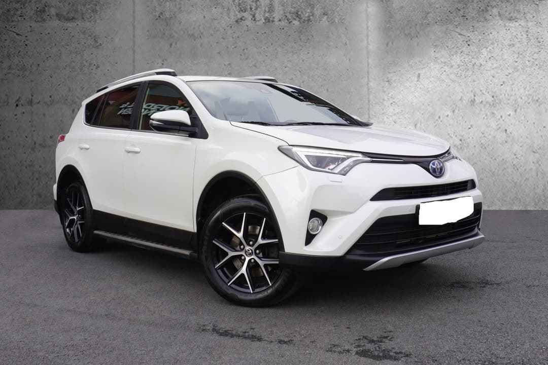 Toyota RAV miniature 3
