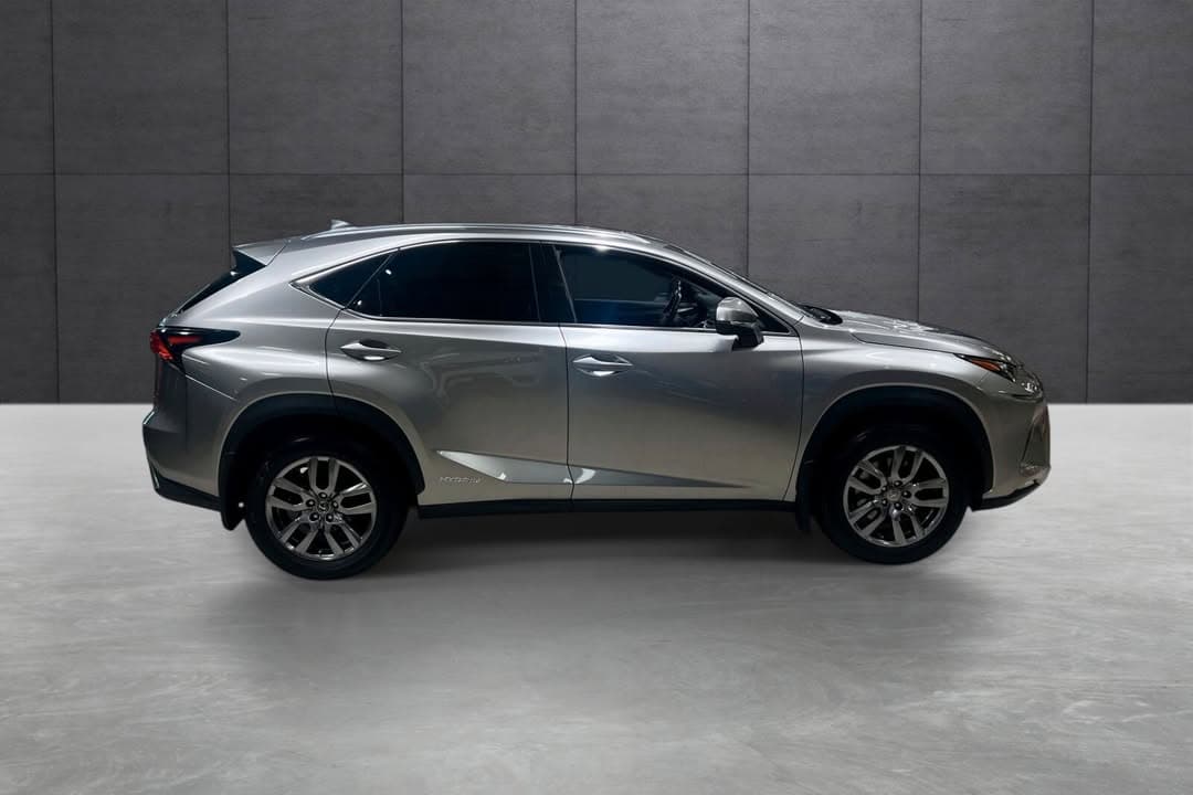 Lexus NX miniature 7