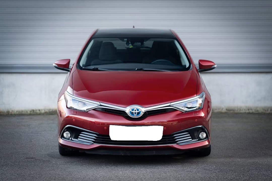 Toyota Corolla miniature 3