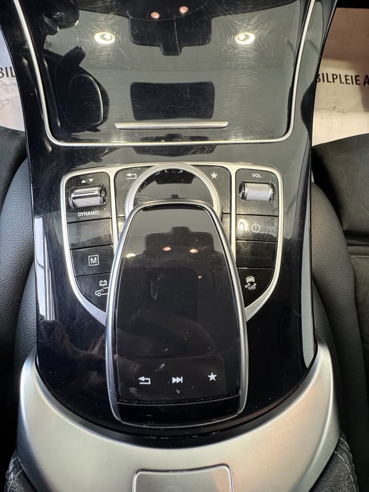 Mercedes-Benz GLC - photo 12