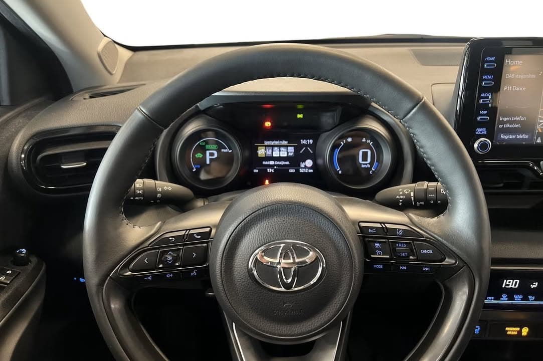 Toyota Yaris miniature 5