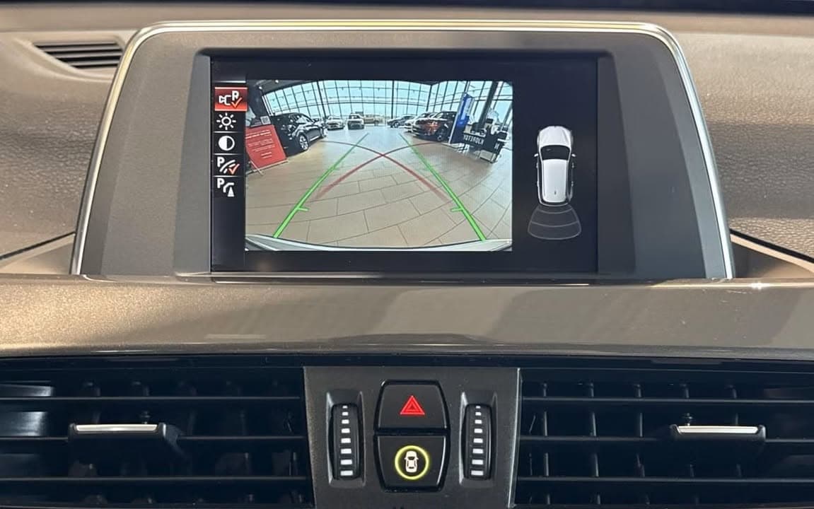 BMW X1 miniature 9